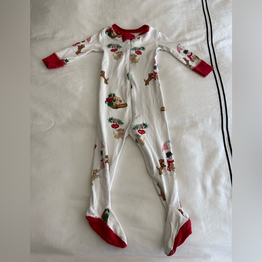 The Beaufort Bonnet Company, Christmas pajamas with zipper and footies, 12-18M